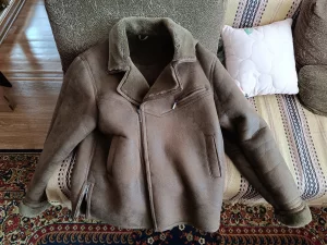 Продам зимнюю куртку р.52-54 рост 182
