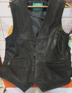 Жилет мужской из натуральной кожи