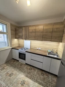 Однокомнатную квартиру на длительный срок