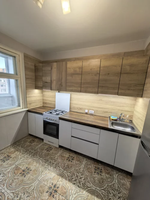 Однокомнатную квартиру на длительный срок