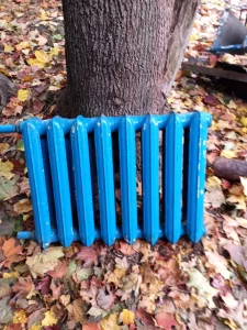 Радиатор отопления, батарея чугунная