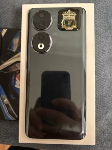 Отличный смартфон honor 90