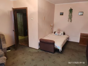 1 комнатная квартира возле ТЦ &quot;Корона&quot;