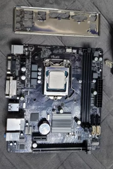 Материнская плата 1150