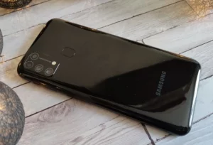 SAMSUNG M31 Чёрнй