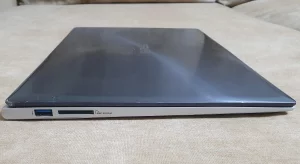 ASUS Zenbook i7 Full HD IPS