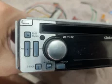 Автомагнитолу 1DIN Clarion DB456MC. 50 р