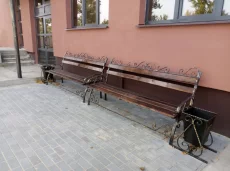 Скамейка с элементами ковки