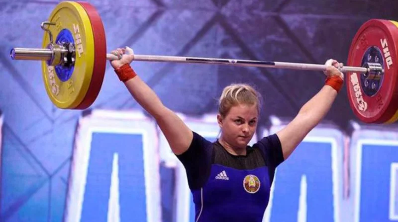 Могилевчанка Сюзанна Володько завоевала золото чемпионата Европы по тяжелой атлетике