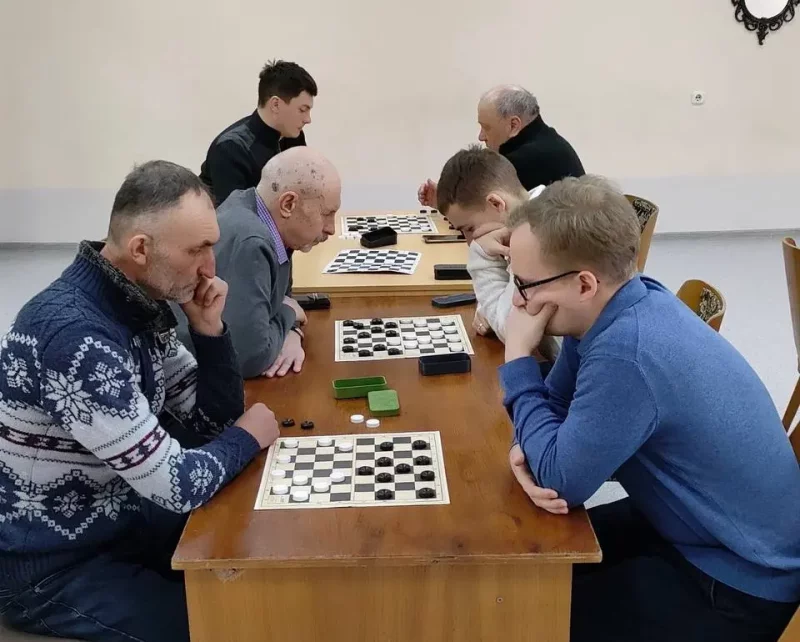Турнир по шашкам собрал команды сельхозорганизаций и учреждений Бобруйского района