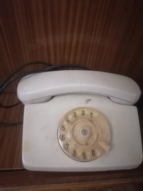 Стационарный телефон