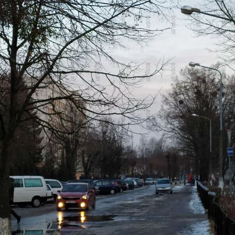 Припарковаться негде ж
