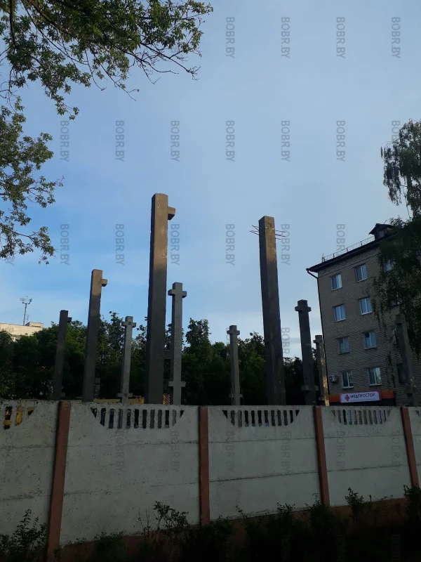 Кресты на улицах города