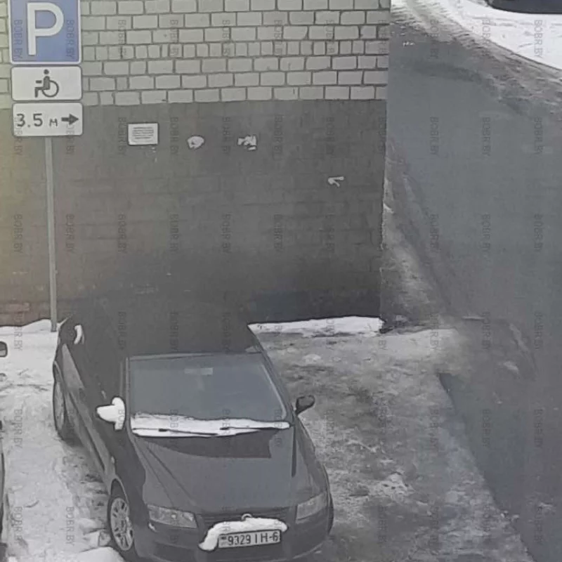 Проспект Строителей д.44.  У нас ГАИ в городе вообще есть???