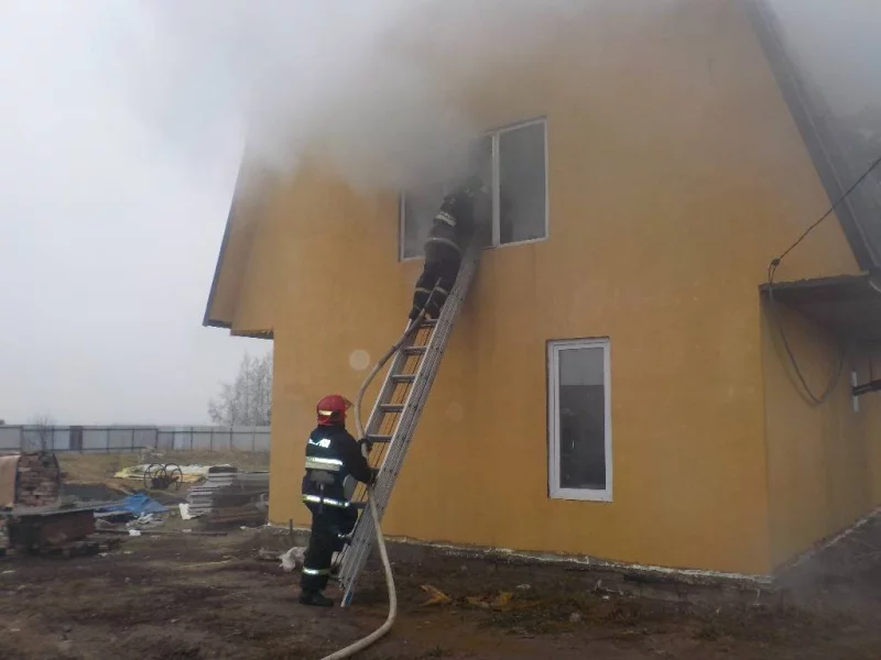 Пожар в дачном доме