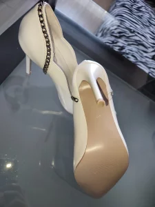 Туфли белые женские нарядные