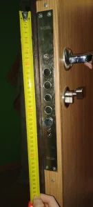 Вскрытие, ремонт, замена замков.