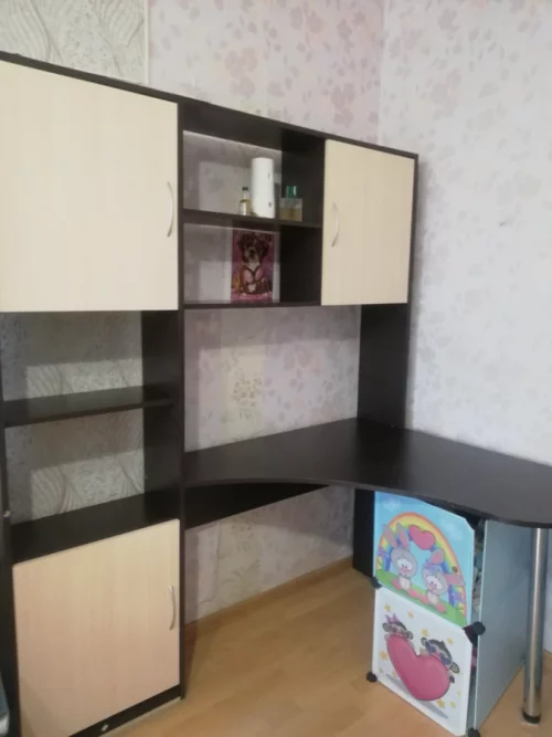 Стол компьютерный