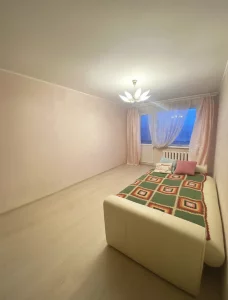 2-комн. квартира в р-не Георгиевского пр-та с ремонтом