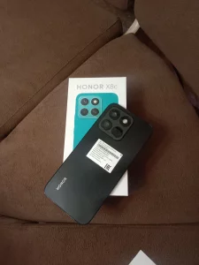 Смартфон Honor x8c. Новый