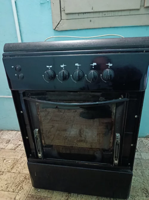 Газовую плиту gefest