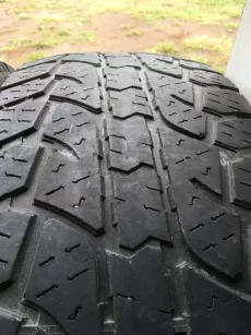 Покрышки зимние 265/70/18 Big Foot