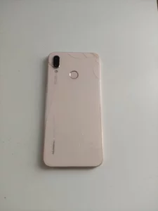 Huawei P20 lite 4/64 Гб