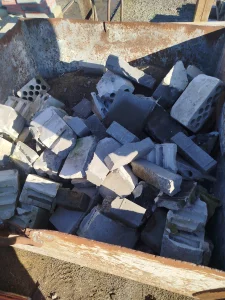 Бой бетонных изделий