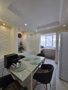 З комнатная квартира