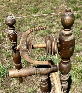 Старинная прялка