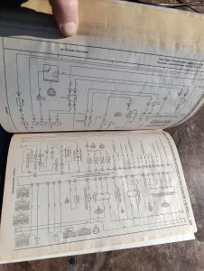 Качественную книгу TAYOTA T250-продам