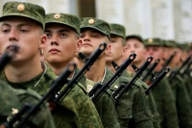 Плановый призыв на срочную военную службу начинается в Беларуси