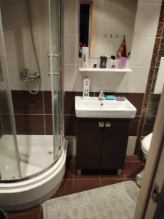 2- комнатная квартира с ремонтом в центре города