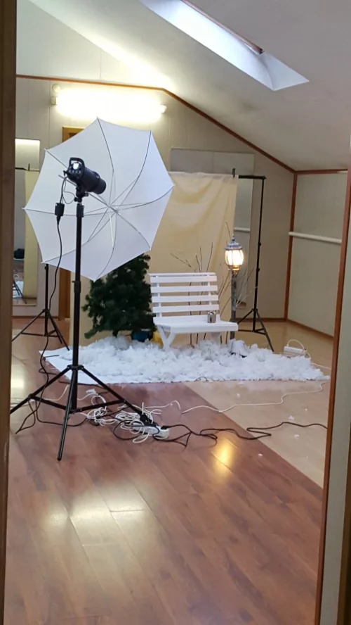 Для хореографов, тренеров, для фотосъёмки. Либо Ваши предложения