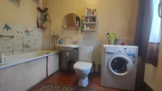 Добротный деревянный дом по адресу ул.К .Маркса