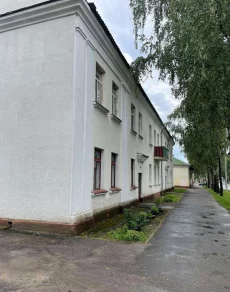 Недорогую квартиру в 1-2-этажном доме