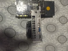 Не дорого видюхи и материнку