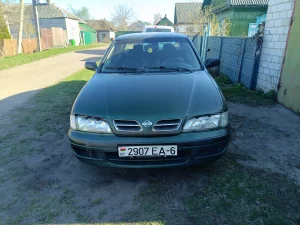 Автомобиль Ниссан