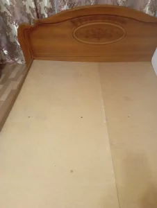 Двухспальная кровать