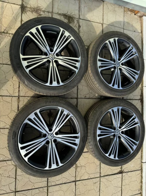 Комплект шины и диски R20 235/45 Tiguan / Kodiaq
