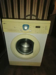 Стиральная машина LG на запчасти