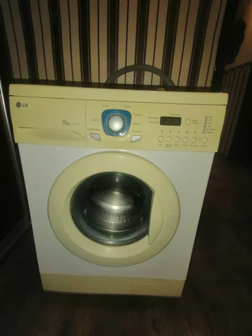 Стиральная машина LG на запчасти