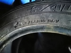 Одиночка, всесезонка 225/55/18, 50руб