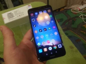 HUAWEI Mate 10 lite 4 /64