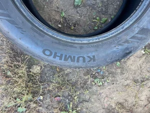 Шины Kumho 285/50 R20, 4 шт