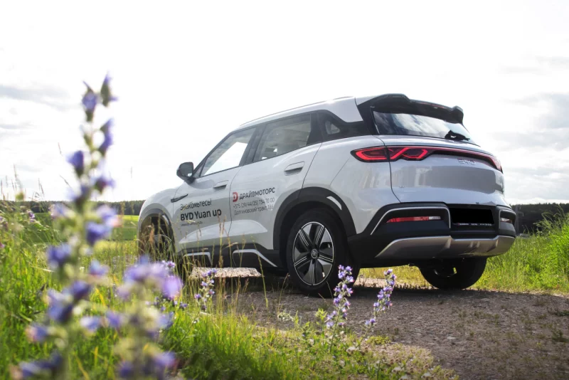 В Беларусь привезли крупную партию электроссоверов BYD от мастера Alfa Romeo от 49 900 рублей