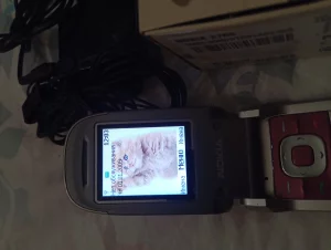 Кнопочный телефон