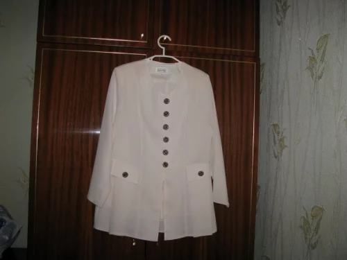 Костюм женск. р. 44