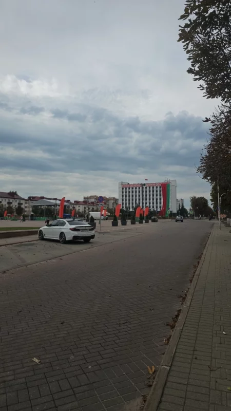 На площади Ленина атмосфера праздника