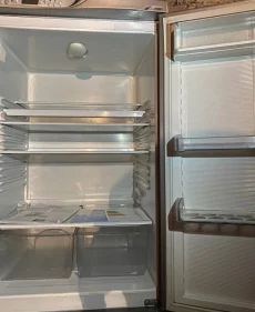 Холодильник в идеальном состоянии. Доставка бесплатная